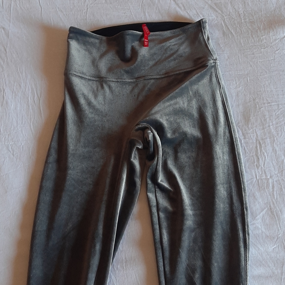 NEW Spanx velour leggings M